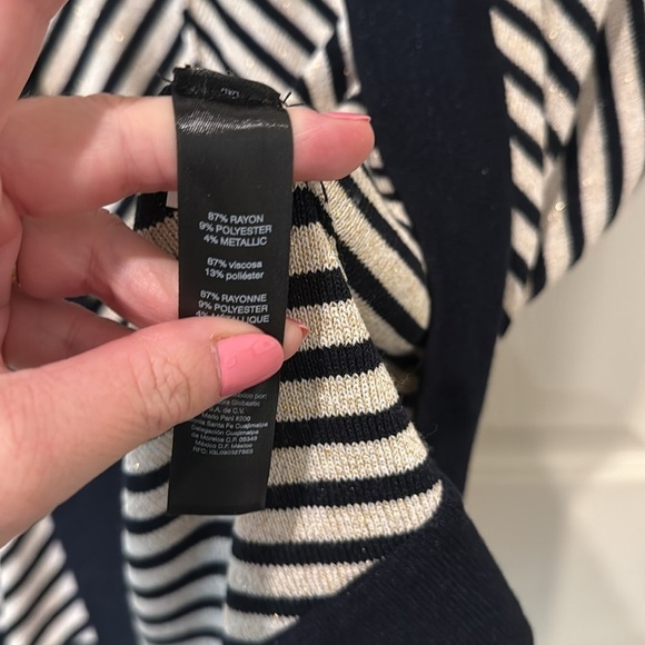 Chicos tan/black metallic open front cardigan, size 1 - Picture 7 of 8